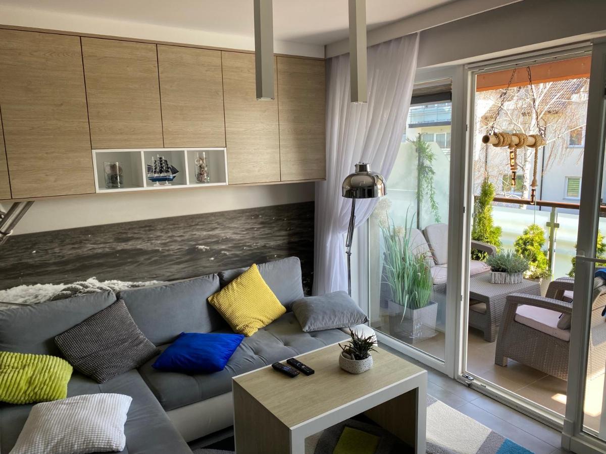 Apartament Svenita Darlowko Esterno foto